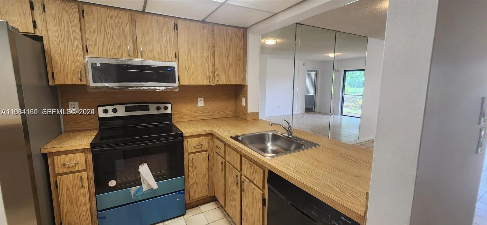 880 Ne 207th Ter 104-10, Miami, Florida 33179, Miami, Florida 33179, 2 Bedrooms Bedrooms, ,2 BathroomsBathrooms,Residential Lease,For Rent,880 Ne 207th Ter 104-10, Miami, Florida 33179,A11981161