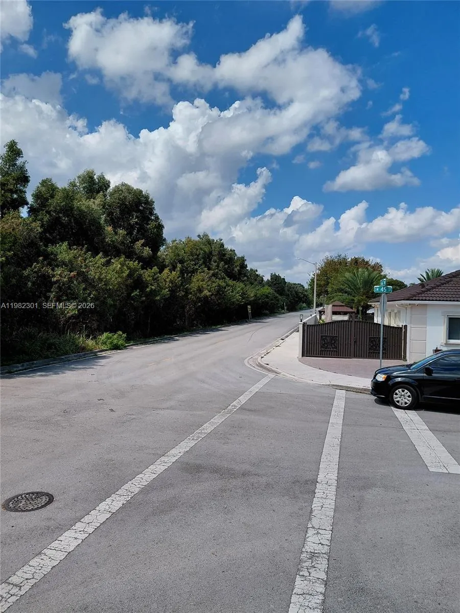 168xx 45th St, Miami, Florida 33185, Miami, Florida 33185, ,Land,For Sale,168xx 45th St, Miami, Florida 33185,A11982301