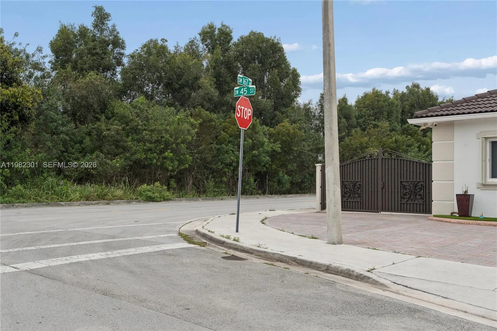 168xx 45th St, Miami, Florida 33185, Miami, Florida 33185, ,Land,For Sale,168xx 45th St, Miami, Florida 33185,A11982301