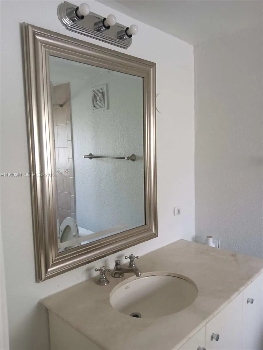 2223 Nw 32nd St, Miami, Florida 33142, Miami, Florida 33142, ,Residential Income,For Sale,2223 Nw 32nd St, Miami, Florida 33142,A11980391