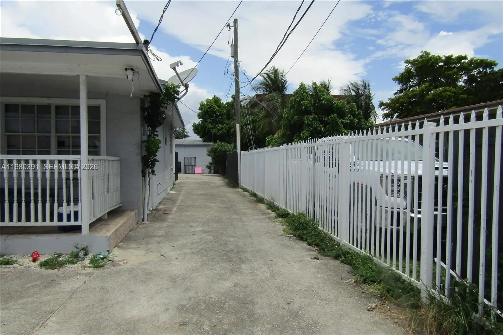 2223 Nw 32nd St, Miami, Florida 33142, Miami, Florida 33142, ,Residential Income,For Sale,2223 Nw 32nd St, Miami, Florida 33142,A11980391