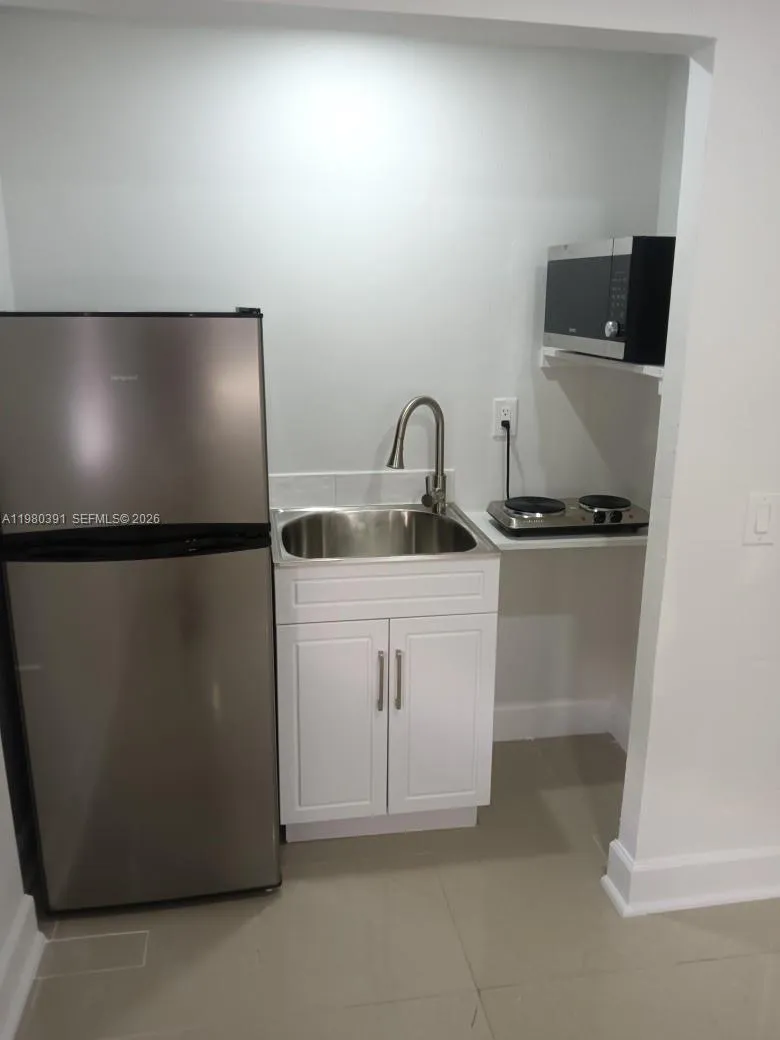 2223 Nw 32nd St, Miami, Florida 33142, Miami, Florida 33142, ,Residential Income,For Sale,2223 Nw 32nd St, Miami, Florida 33142,A11980391