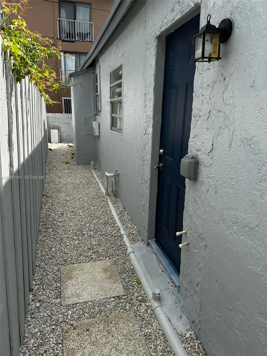 2223 Nw 32nd St, Miami, Florida 33142, Miami, Florida 33142, ,Residential Income,For Sale,2223 Nw 32nd St, Miami, Florida 33142,A11980391