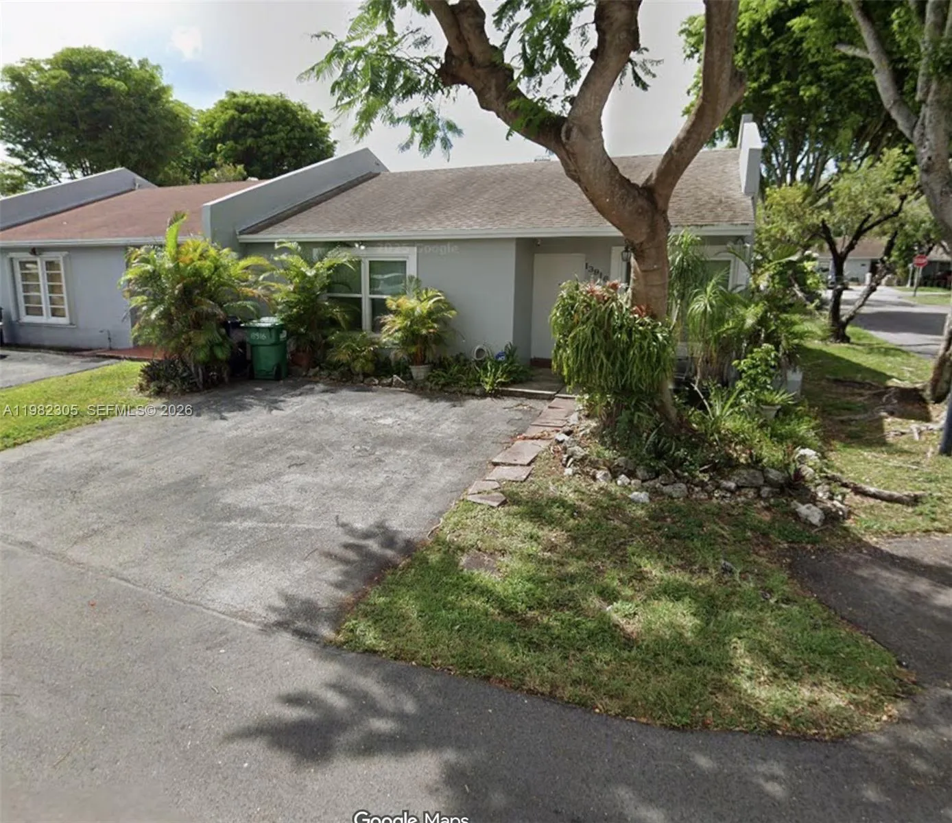 13916 Sw 56th Ln, Miami, Florida 33183, Miami, Florida 33183, 3 Bedrooms Bedrooms, ,1 BathroomBathrooms,Residential,For Sale,13916 Sw 56th Ln, Miami, Florida 33183,A11982305