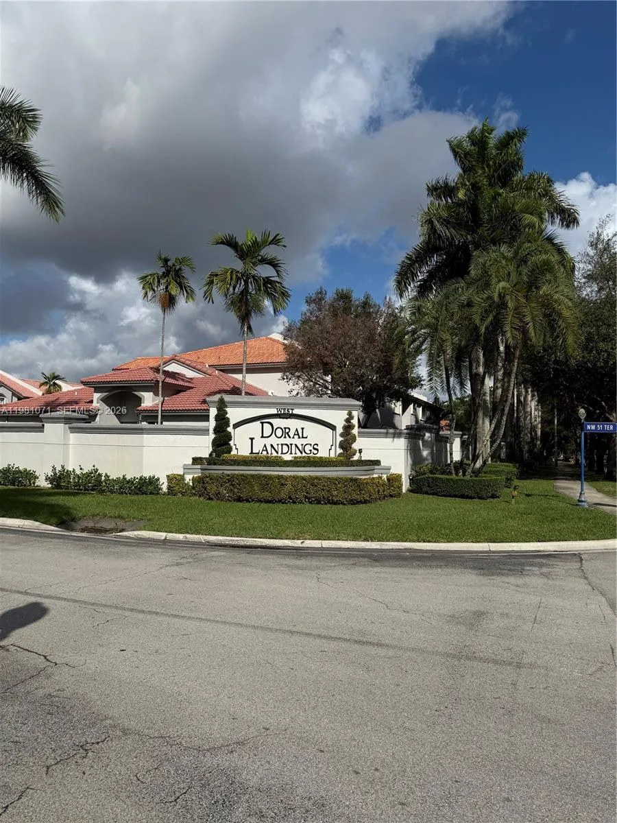 5121 Nw 114th Ct, Doral, Florida 33178, Doral, Florida 33178, 2 Bedrooms Bedrooms, ,2 BathroomsBathrooms,Residential,For Sale,5121 Nw 114th Ct, Doral, Florida 33178,A11981071