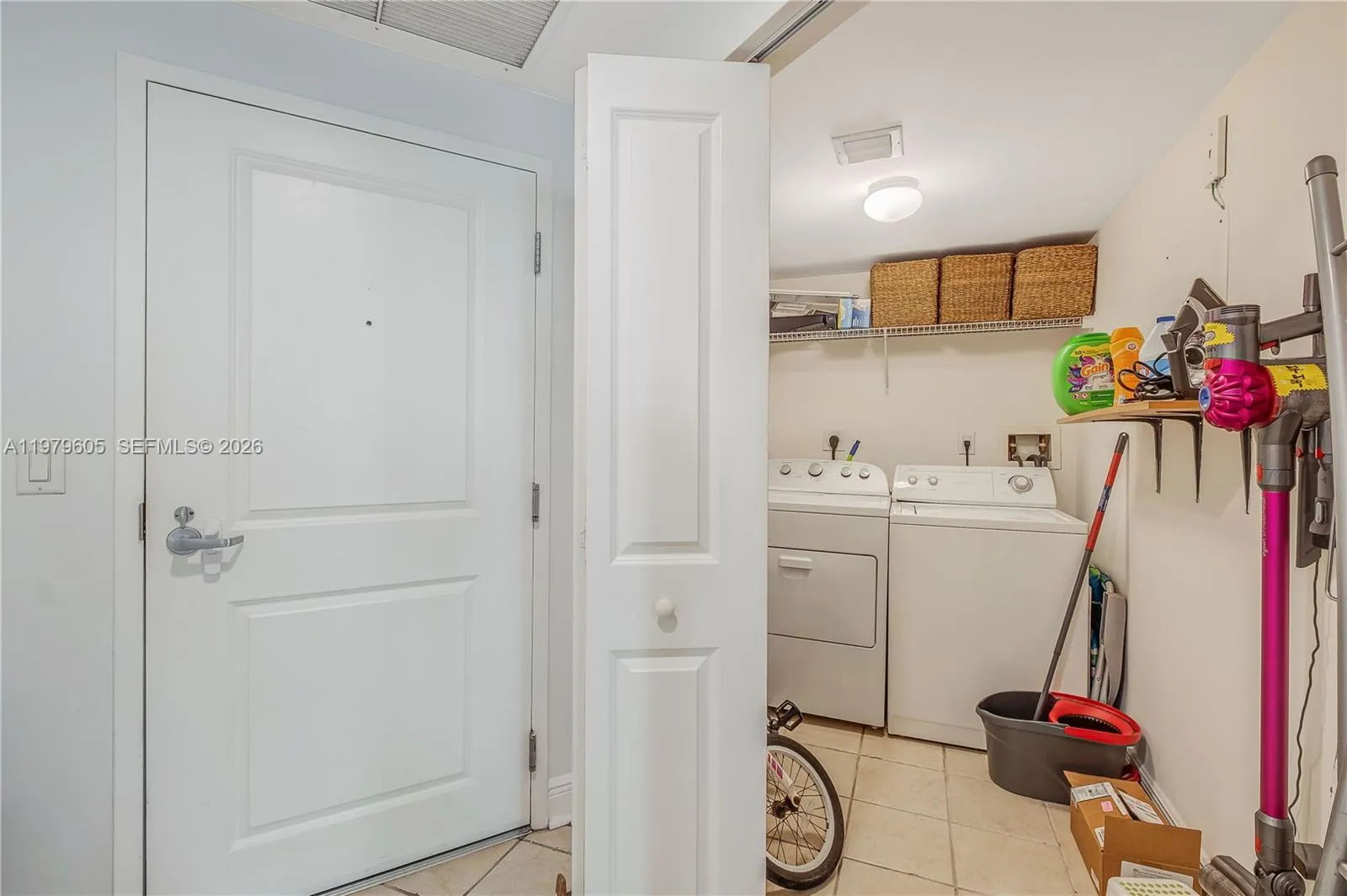 1250 S Miami Ave 2802, Miami, Florida 33130, Miami, Florida 33130, 2 Bedrooms Bedrooms, ,2 BathroomsBathrooms,Residential,For Sale,1250 S Miami Ave 2802, Miami, Florida 33130,A11979605