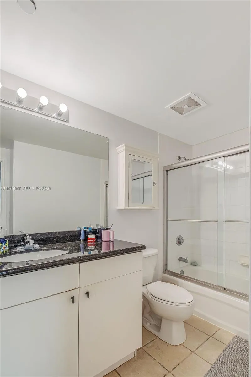 1250 S Miami Ave 2802, Miami, Florida 33130, Miami, Florida 33130, 2 Bedrooms Bedrooms, ,2 BathroomsBathrooms,Residential,For Sale,1250 S Miami Ave 2802, Miami, Florida 33130,A11979605