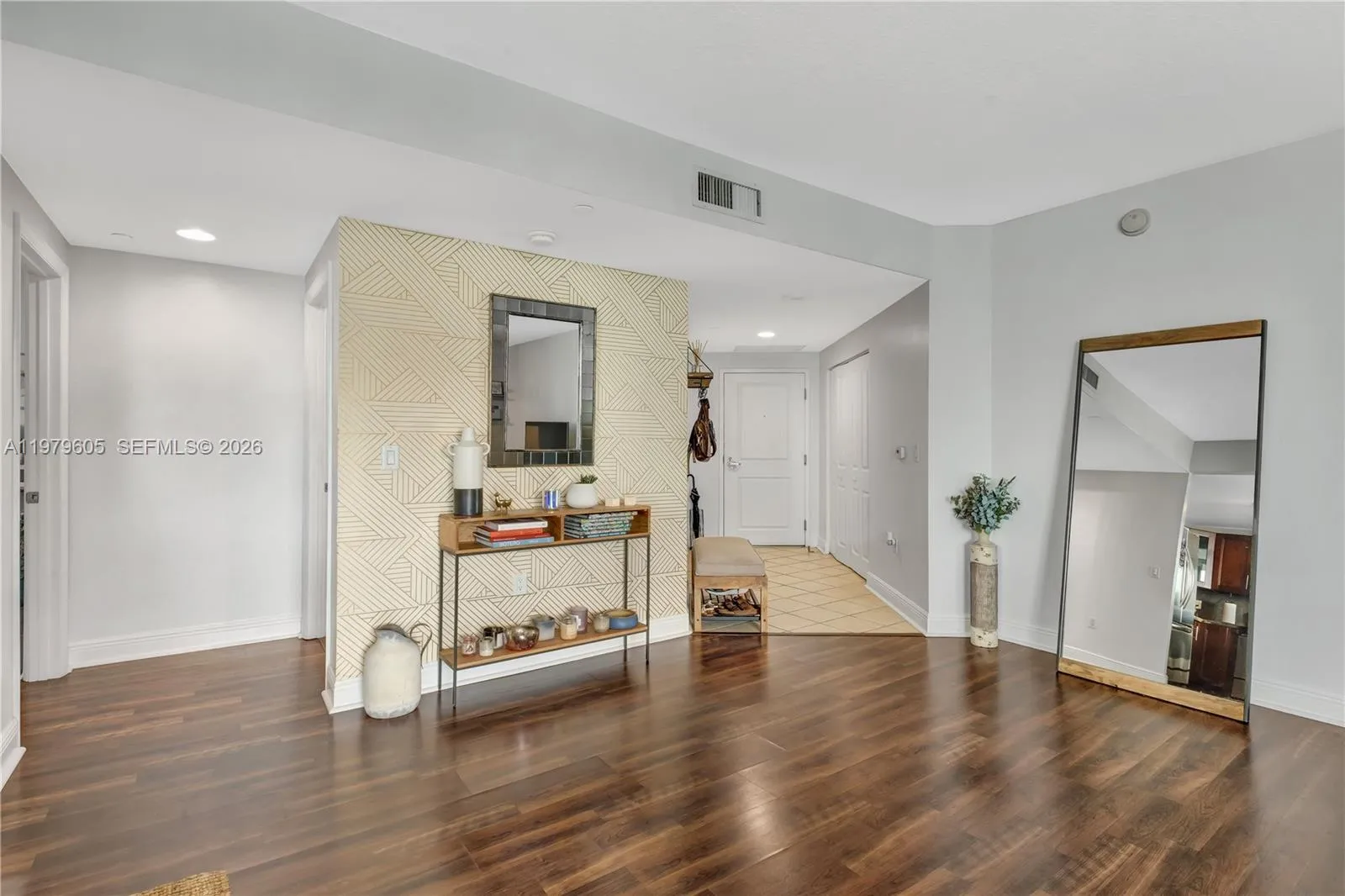 1250 S Miami Ave 2802, Miami, Florida 33130, Miami, Florida 33130, 2 Bedrooms Bedrooms, ,2 BathroomsBathrooms,Residential,For Sale,1250 S Miami Ave 2802, Miami, Florida 33130,A11979605