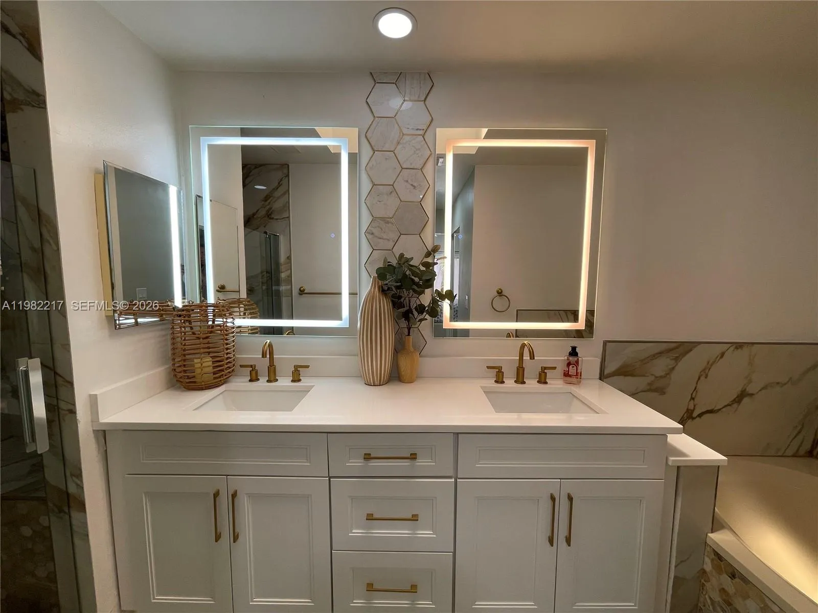 5544 Nw 54th Cir, Coconut Creek, Florida 33073, Coconut Creek, Florida 33073, 3 Bedrooms Bedrooms, ,2 BathroomsBathrooms,Residential,For Sale,5544 Nw 54th Cir, Coconut Creek, Florida 33073,A11982217