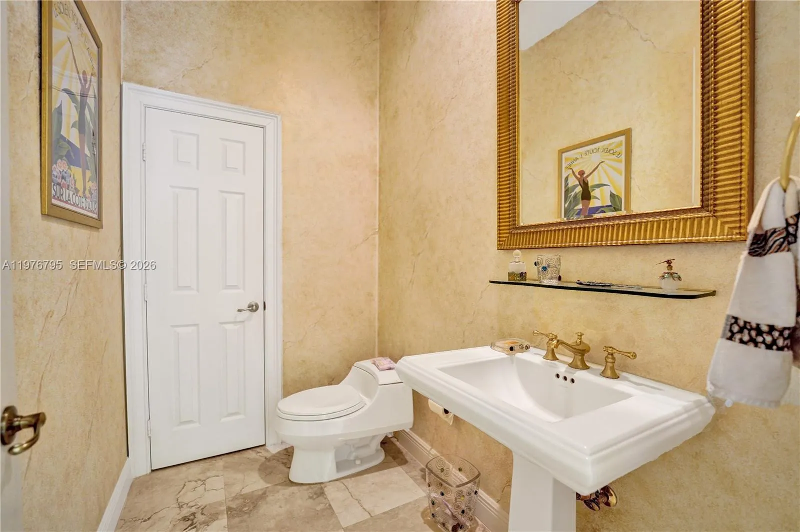 901 Manatee Way, Hollywood, Florida 33019, Hollywood, Florida 33019, 4 Bedrooms Bedrooms, ,4 BathroomsBathrooms,Residential,For Sale,901 Manatee Way, Hollywood, Florida 33019,A11976795