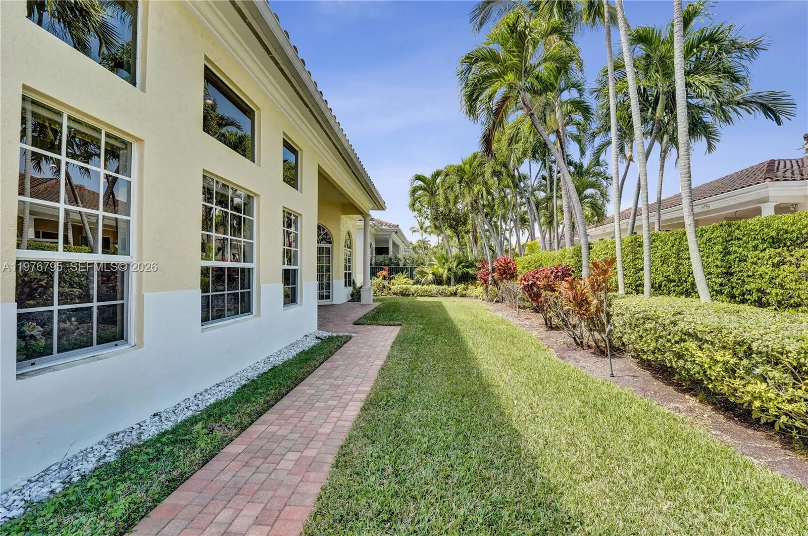 901 Manatee Way, Hollywood, Florida 33019, Hollywood, Florida 33019, 4 Bedrooms Bedrooms, ,4 BathroomsBathrooms,Residential,For Sale,901 Manatee Way, Hollywood, Florida 33019,A11976795