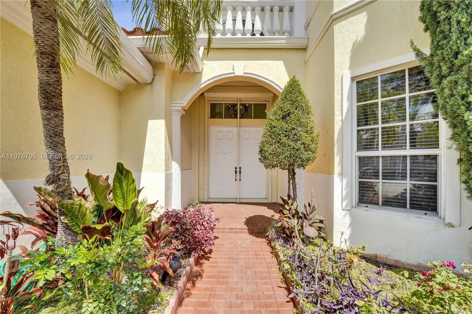 901 Manatee Way, Hollywood, Florida 33019, Hollywood, Florida 33019, 4 Bedrooms Bedrooms, ,4 BathroomsBathrooms,Residential,For Sale,901 Manatee Way, Hollywood, Florida 33019,A11976795
