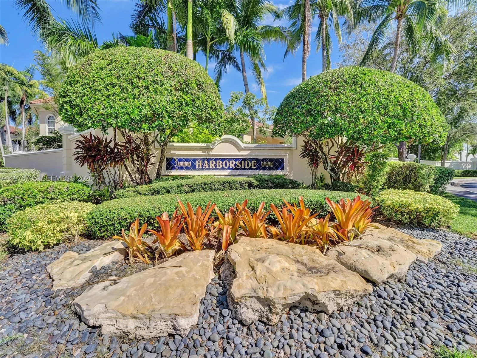 901 Manatee Way, Hollywood, Florida 33019, Hollywood, Florida 33019, 4 Bedrooms Bedrooms, ,4 BathroomsBathrooms,Residential,For Sale,901 Manatee Way, Hollywood, Florida 33019,A11976795