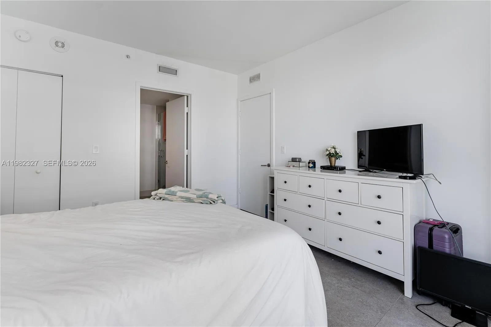 1300 S Miami Ave 2909, Miami, Florida 33130, Miami, Florida 33130, 2 Bedrooms Bedrooms, ,2 BathroomsBathrooms,Residential Lease,For Rent,1300 S Miami Ave 2909, Miami, Florida 33130,A11982327