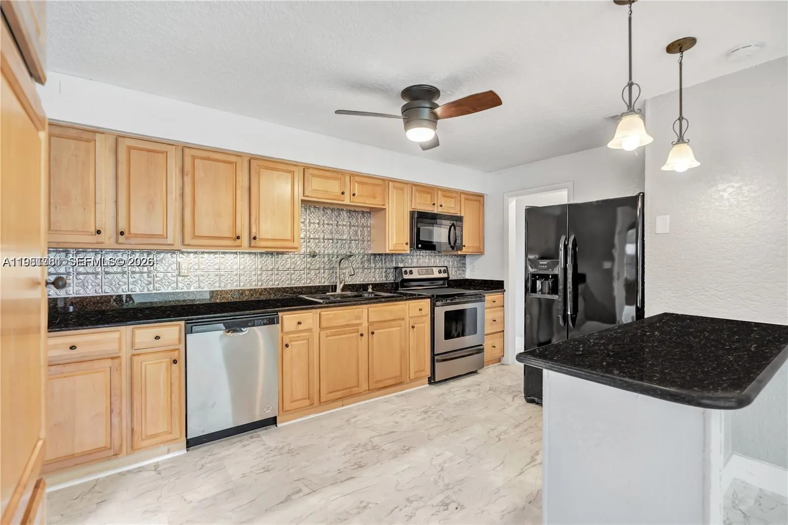 735 Ne 38th St, Oakland Park, Florida 33334, Oakland Park, Florida 33334, 3 Bedrooms Bedrooms, ,2 BathroomsBathrooms,Residential,For Sale,735 Ne 38th St, Oakland Park, Florida 33334,A11981781