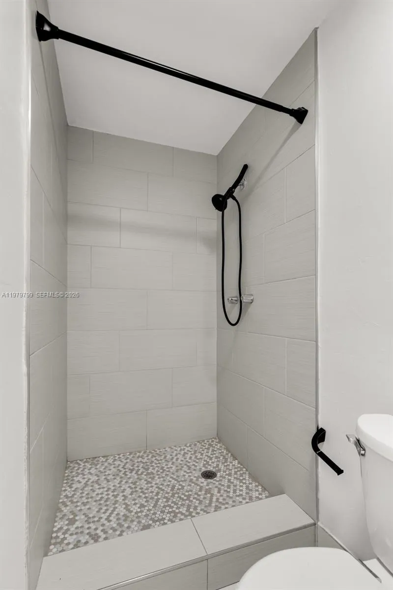 5655 Ne 5th Ter 0, Oakland Park, Florida 33334, Oakland Park, Florida 33334, 3 Bedrooms Bedrooms, ,2 BathroomsBathrooms,Residential Lease,For Rent,5655 Ne 5th Ter 0, Oakland Park, Florida 33334,A11979799