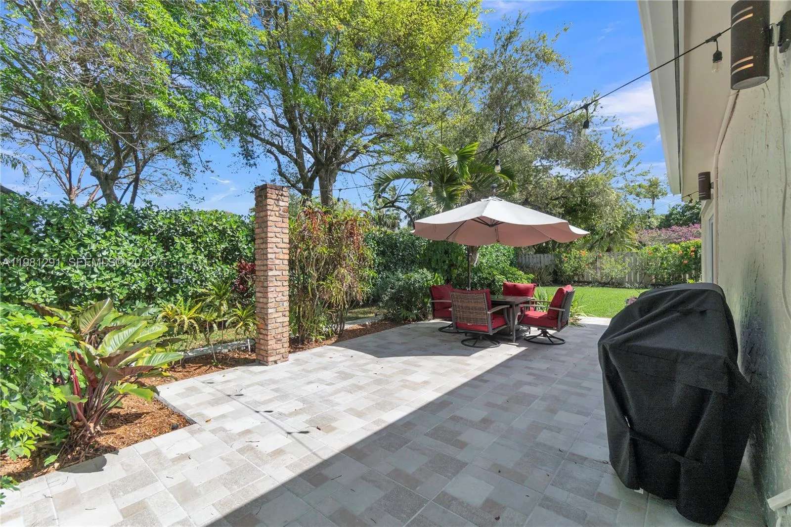 11611 Sw 106th Ter, Miami, Florida 33176, Miami, Florida 33176, 3 Bedrooms Bedrooms, 7 Rooms Rooms,2 BathroomsBathrooms,Residential,For Sale,11611 Sw 106th Ter, Miami, Florida 33176,A11981291