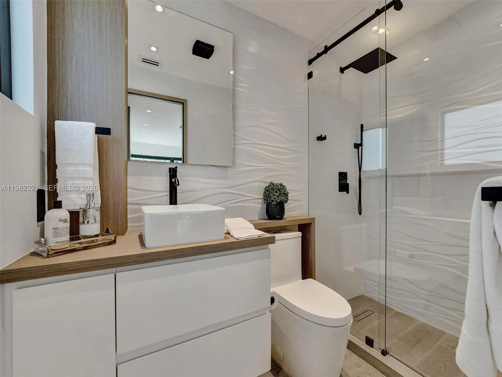 2066 Ne 174th St ., North Miami Beach, Florida 331, North Miami Beach, Florida 33162, 4 Bedrooms Bedrooms, ,3 BathroomsBathrooms,Residential Lease,For Rent,2066 Ne 174th St ., North Miami Beach, Florida 331,A11982321