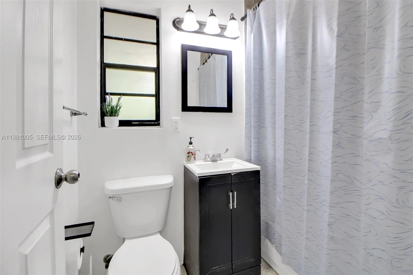 715 Ne 92nd St, Miami Shores, Florida 33138, Miami Shores, Florida 33138, ,Residential Income,For Sale,715 Ne 92nd St, Miami Shores, Florida 33138,A11981005