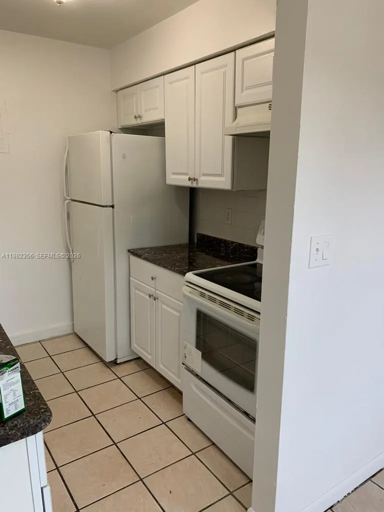 4121 Nw 30th Ter 1, Lauderdale Lakes, Florida 3330, Lauderdale Lakes, Florida 33309, 1 Bedroom Bedrooms, ,1 BathroomBathrooms,Residential Lease,For Rent,4121 Nw 30th Ter 1, Lauderdale Lakes, Florida 3330,A11982356