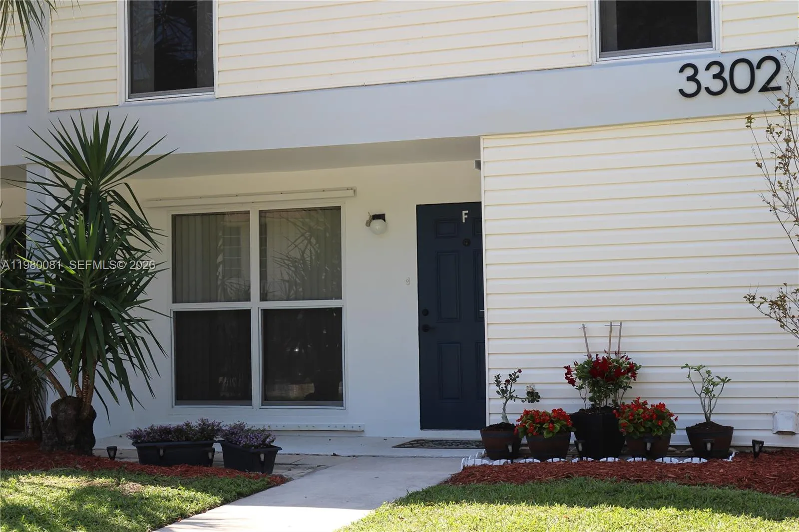 3302 Farragut St 5f, Hollywood, Florida 33021, Hollywood, Florida 33021, 4 Bedrooms Bedrooms, ,2 BathroomsBathrooms,Residential,For Sale,3302 Farragut St 5f, Hollywood, Florida 33021,A11980081