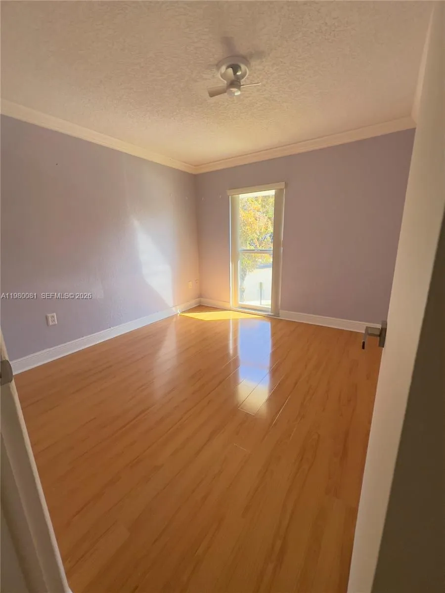 3302 Farragut St 5f, Hollywood, Florida 33021, Hollywood, Florida 33021, 4 Bedrooms Bedrooms, ,2 BathroomsBathrooms,Residential,For Sale,3302 Farragut St 5f, Hollywood, Florida 33021,A11980081