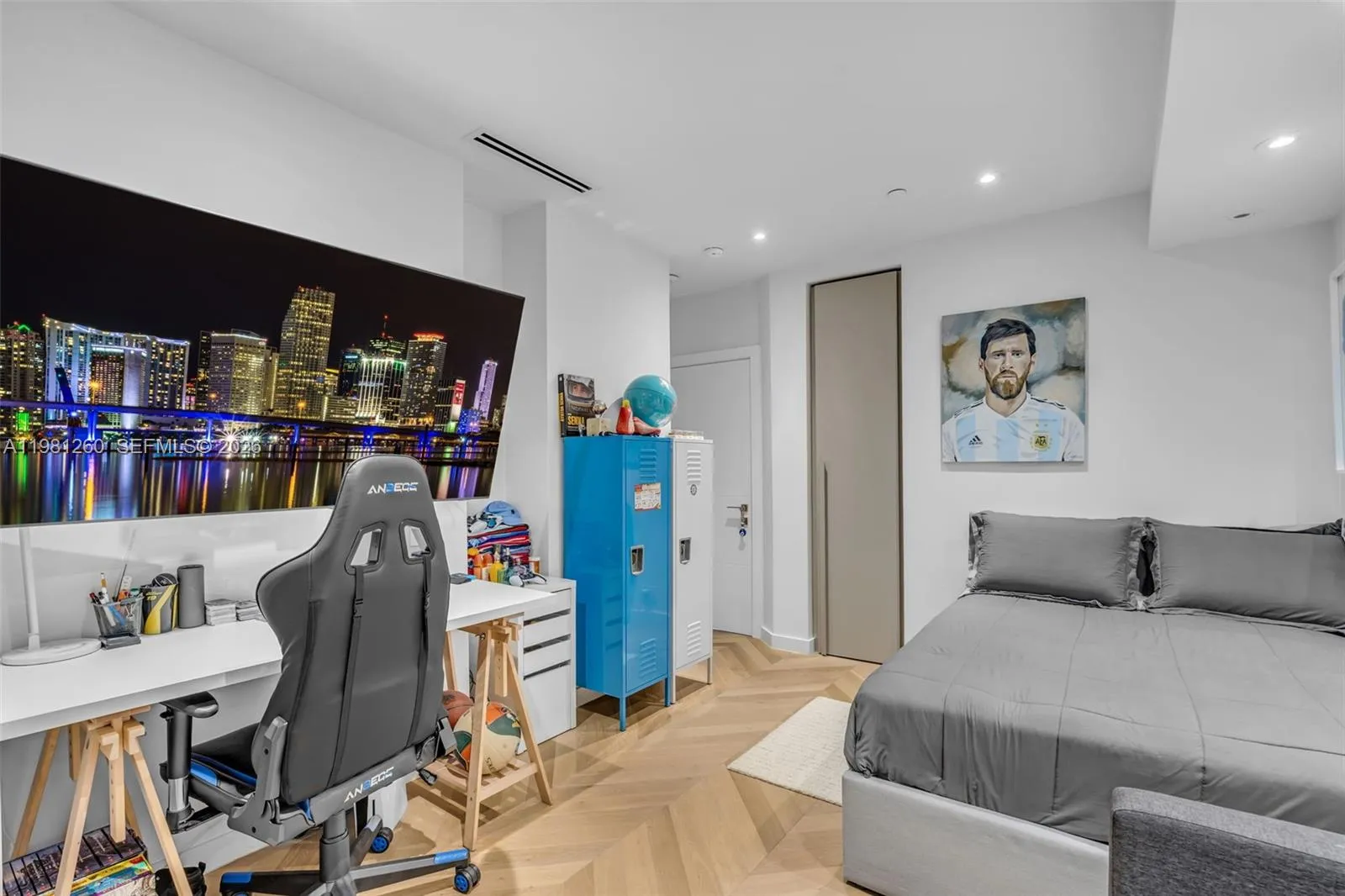 151 Crandon Blvd 1035, Key Biscayne, Florida 33149, Key Biscayne, Florida 33149, 2 Bedrooms Bedrooms, ,2 BathroomsBathrooms,Residential,For Sale,151 Crandon Blvd 1035, Key Biscayne, Florida 33149,A11981260