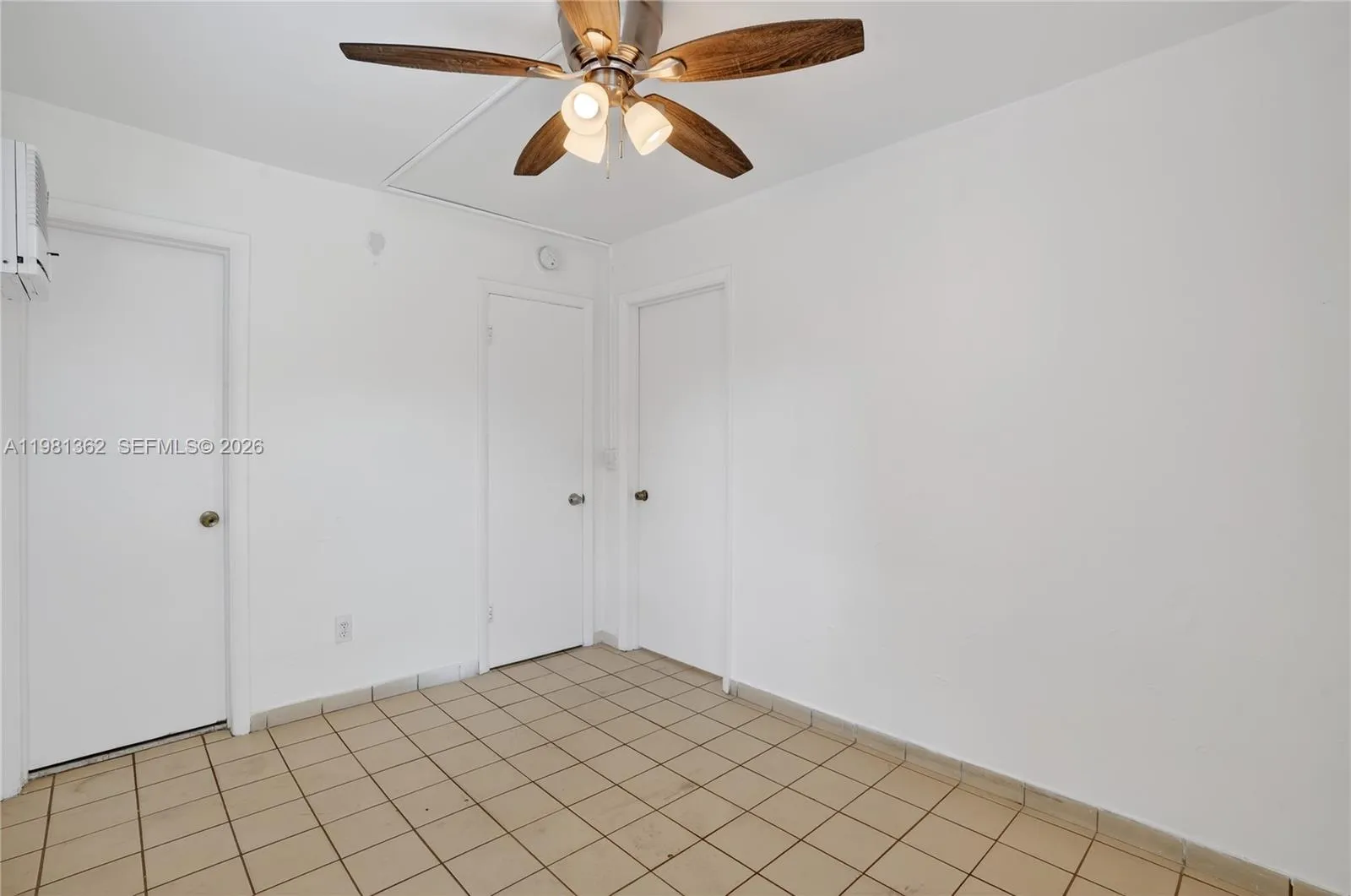 1600 S Le Jeune Rd 6, Coral Gables, Florida 33134, Coral Gables, Florida 33134, 1 Bedroom Bedrooms, ,1 BathroomBathrooms,Residential Lease,For Rent,1600 S Le Jeune Rd 6, Coral Gables, Florida 33134,A11981362