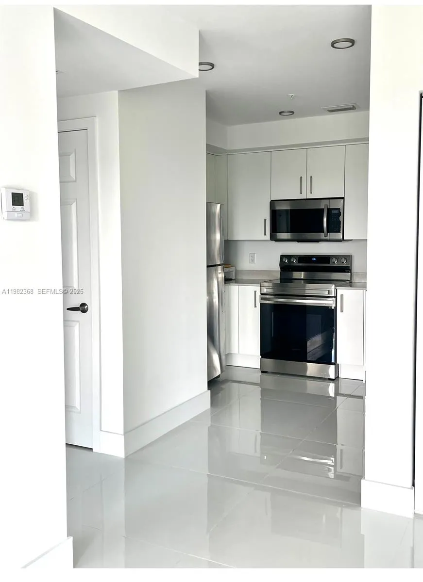 10950 Nw 82nd St 106, Doral, Florida 33178, Doral, Florida 33178, 1 Bedroom Bedrooms, ,1 BathroomBathrooms,Residential Lease,For Rent,10950 Nw 82nd St 106, Doral, Florida 33178,A11982368