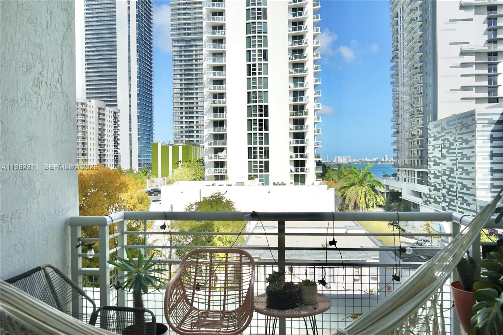2200 Ne 4th Ave 503, Miami, Florida 33137, Miami, Florida 33137, 1 Bedroom Bedrooms, ,1 BathroomBathrooms,Residential,For Sale,2200 Ne 4th Ave 503, Miami, Florida 33137,A11982371