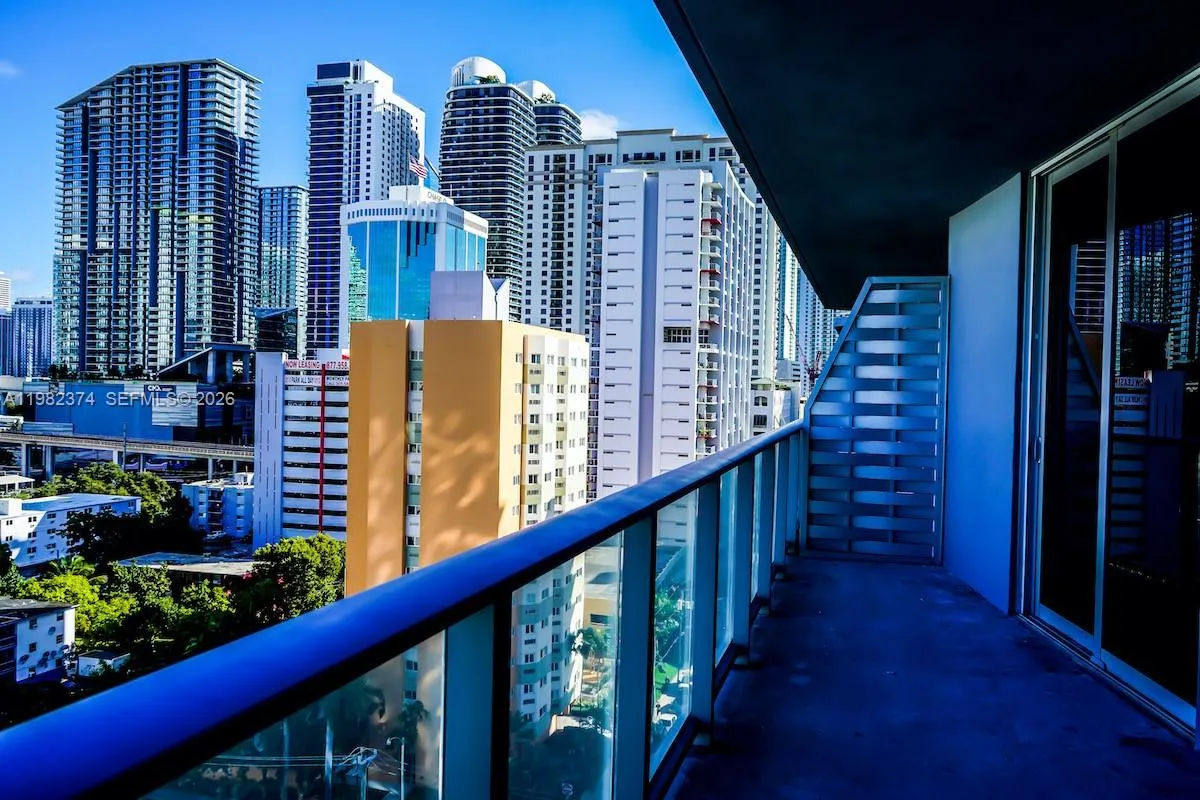 1010 Sw 2nd Ave 1007, Miami, Florida 33130, Miami, Florida 33130, 1 Bedroom Bedrooms, ,1 BathroomBathrooms,Residential Lease,For Rent,1010 Sw 2nd Ave 1007, Miami, Florida 33130,A11982374