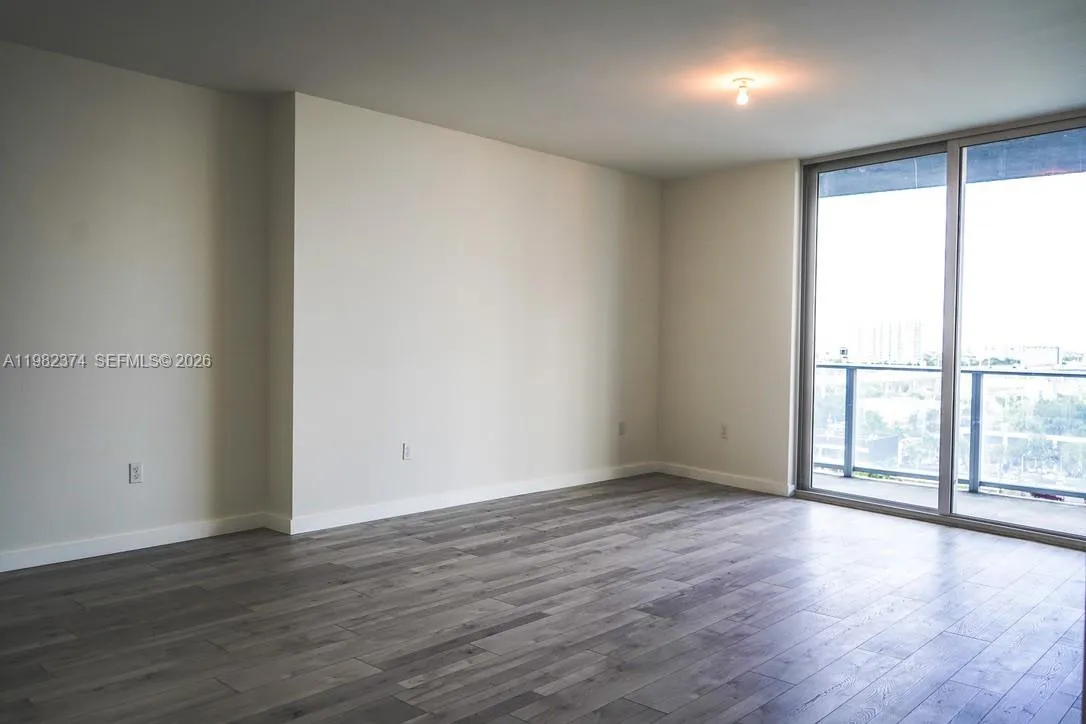 1010 Sw 2nd Ave 1007, Miami, Florida 33130, Miami, Florida 33130, 1 Bedroom Bedrooms, ,1 BathroomBathrooms,Residential Lease,For Rent,1010 Sw 2nd Ave 1007, Miami, Florida 33130,A11982374