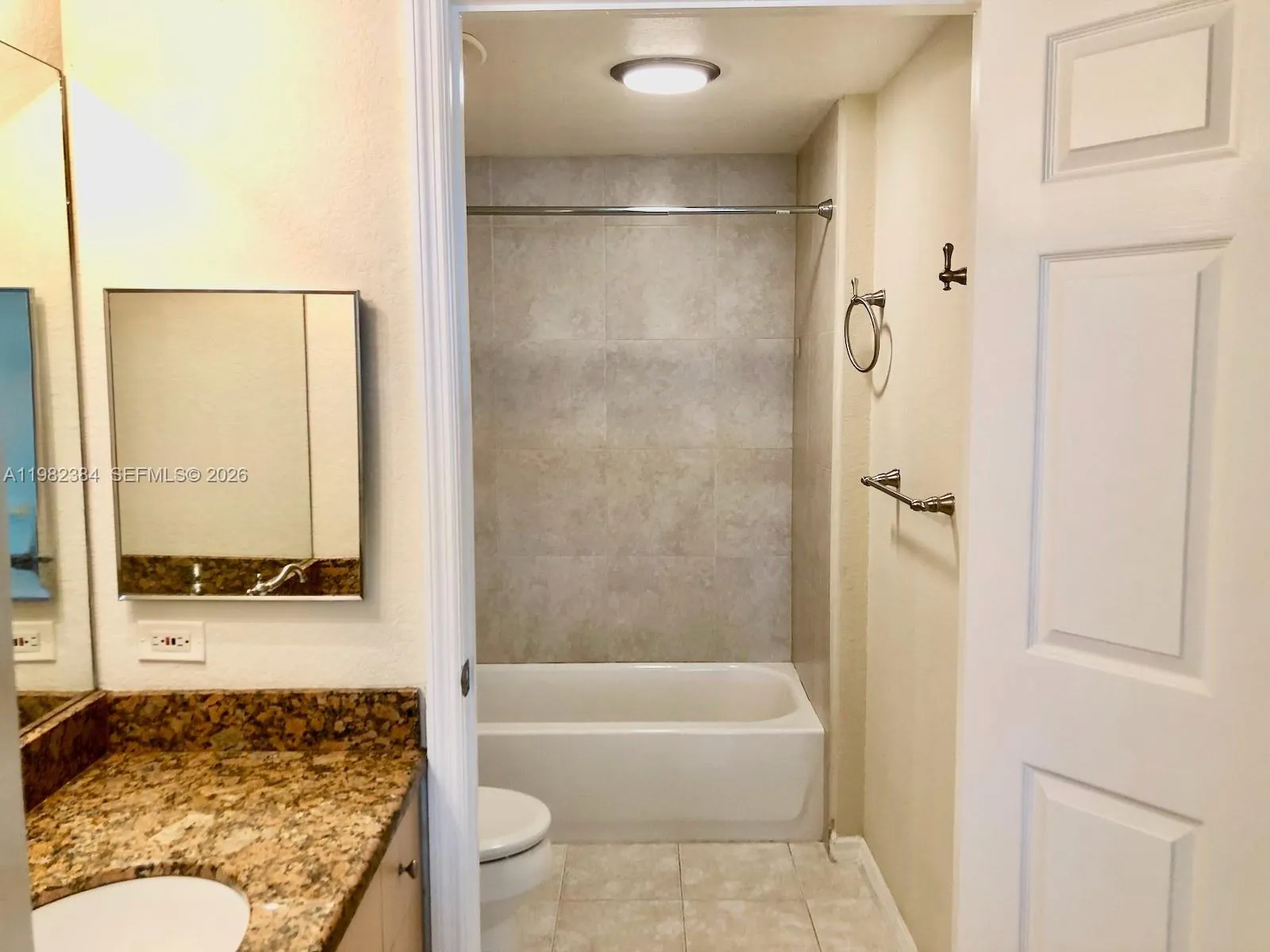 2557 Centergate Dr 103, Miramar, Florida 33025, Miramar, Florida 33025, 1 Bedroom Bedrooms, ,1 BathroomBathrooms,Residential Lease,For Rent,2557 Centergate Dr 103, Miramar, Florida 33025,A11982384