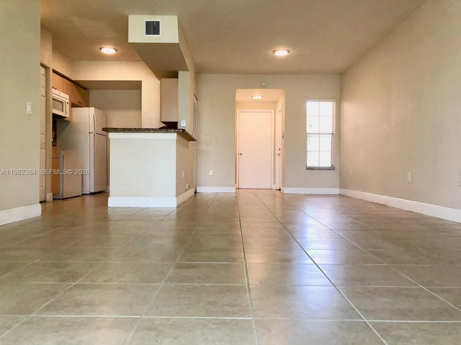 2557 Centergate Dr 103, Miramar, Florida 33025, Miramar, Florida 33025, 1 Bedroom Bedrooms, ,1 BathroomBathrooms,Residential Lease,For Rent,2557 Centergate Dr 103, Miramar, Florida 33025,A11982384