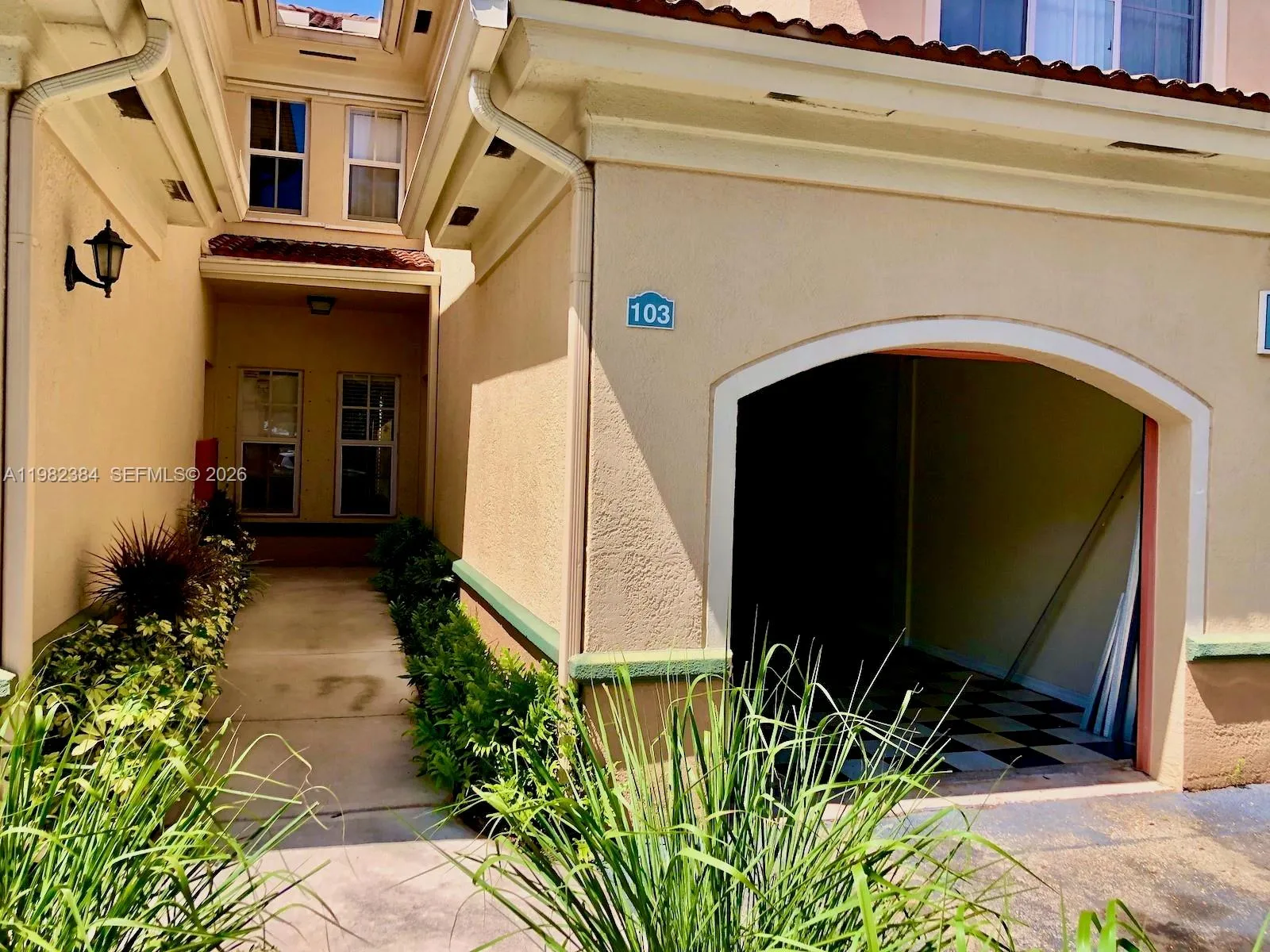 2557 Centergate Dr 103, Miramar, Florida 33025, Miramar, Florida 33025, 1 Bedroom Bedrooms, ,1 BathroomBathrooms,Residential Lease,For Rent,2557 Centergate Dr 103, Miramar, Florida 33025,A11982384