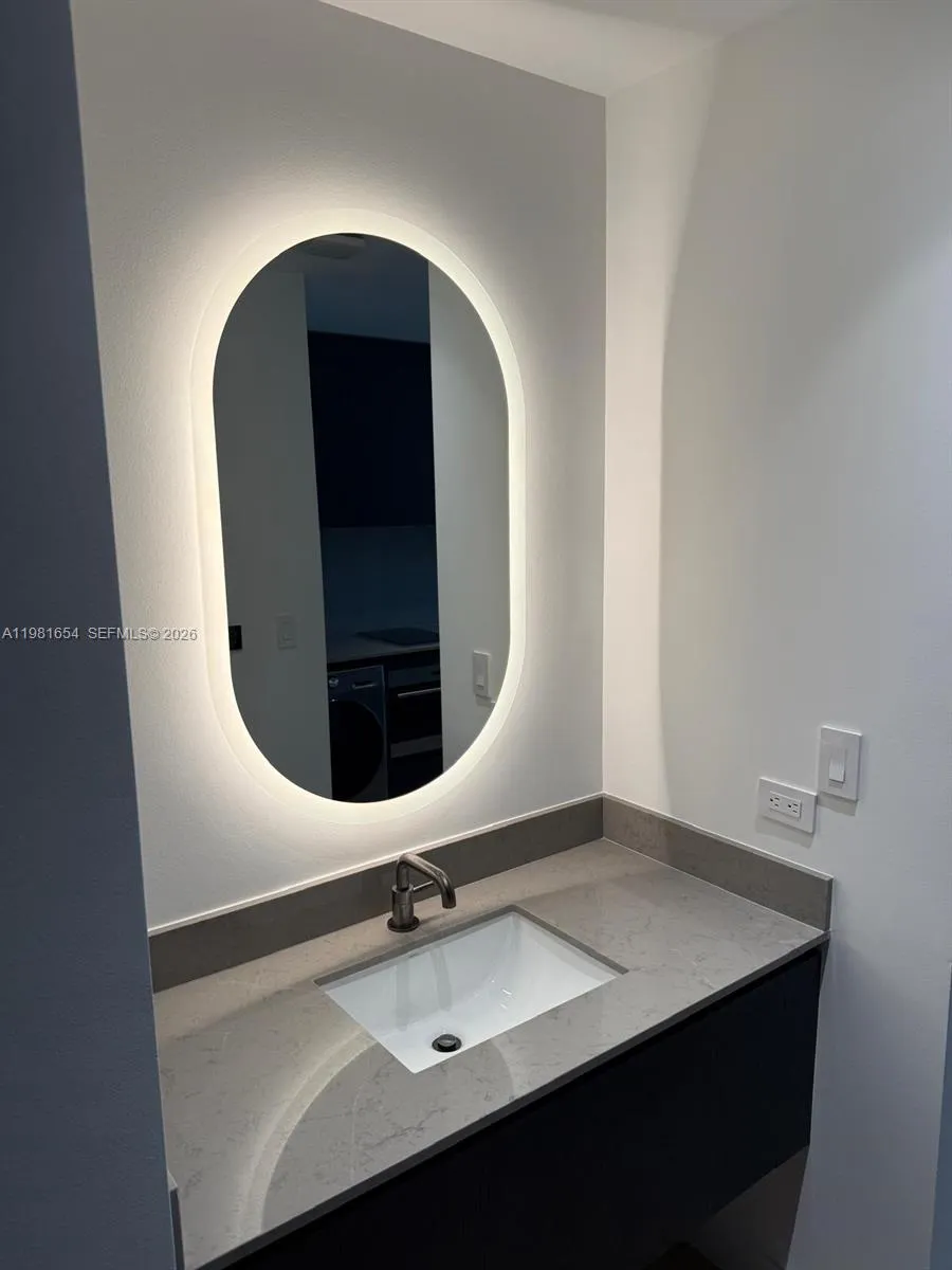 20 Ne 11th St 2606b, Miami, Florida 33132, Miami, Florida 33132, 1 Room Rooms,1 BathroomBathrooms,Residential,For Sale,20 Ne 11th St 2606b, Miami, Florida 33132,A11981654