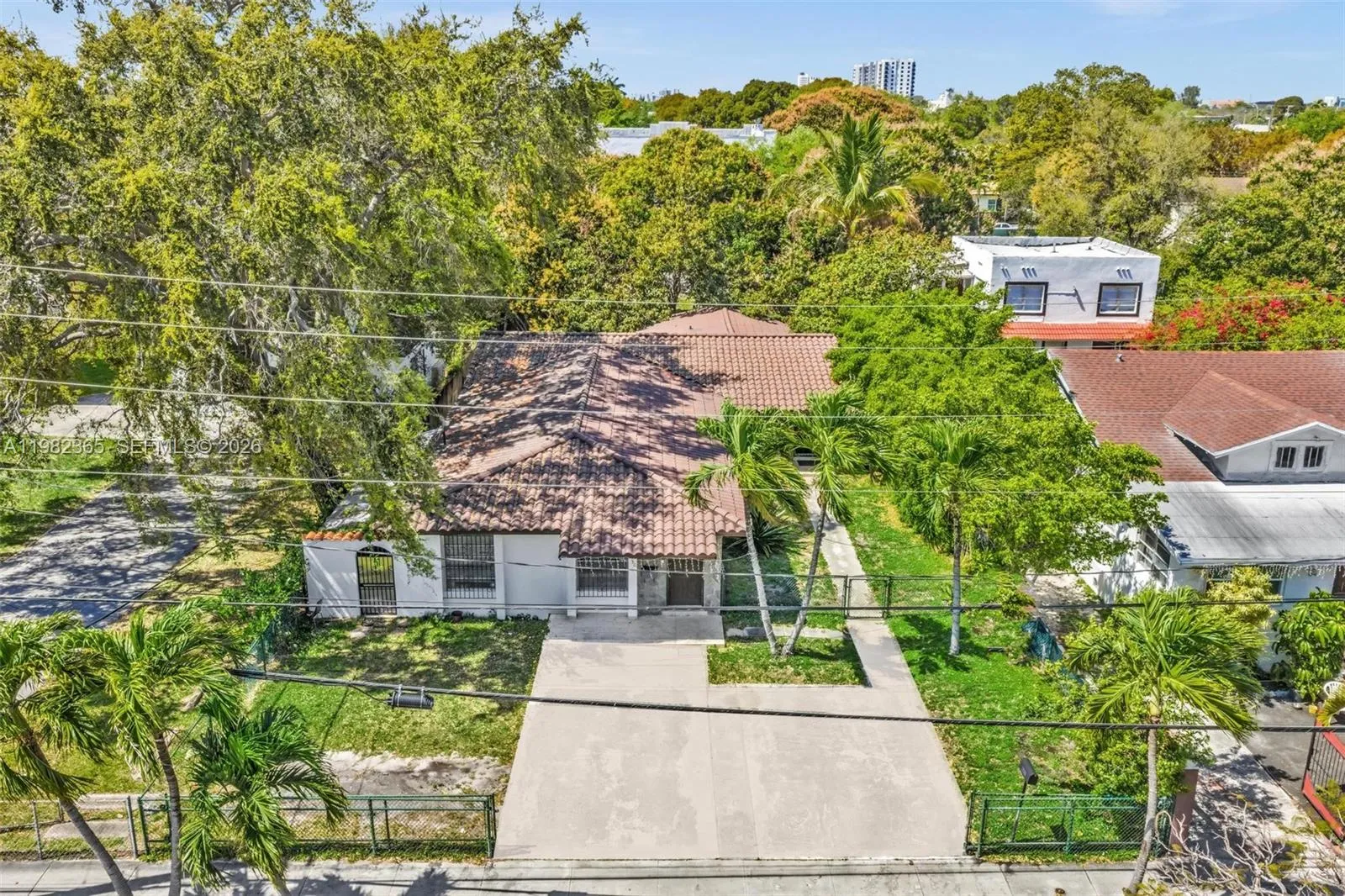 1010 Sw 14th Ave, Miami, Florida 33135, Miami, Florida 33135, ,Residential Income,For Sale,1010 Sw 14th Ave, Miami, Florida 33135,A11982365