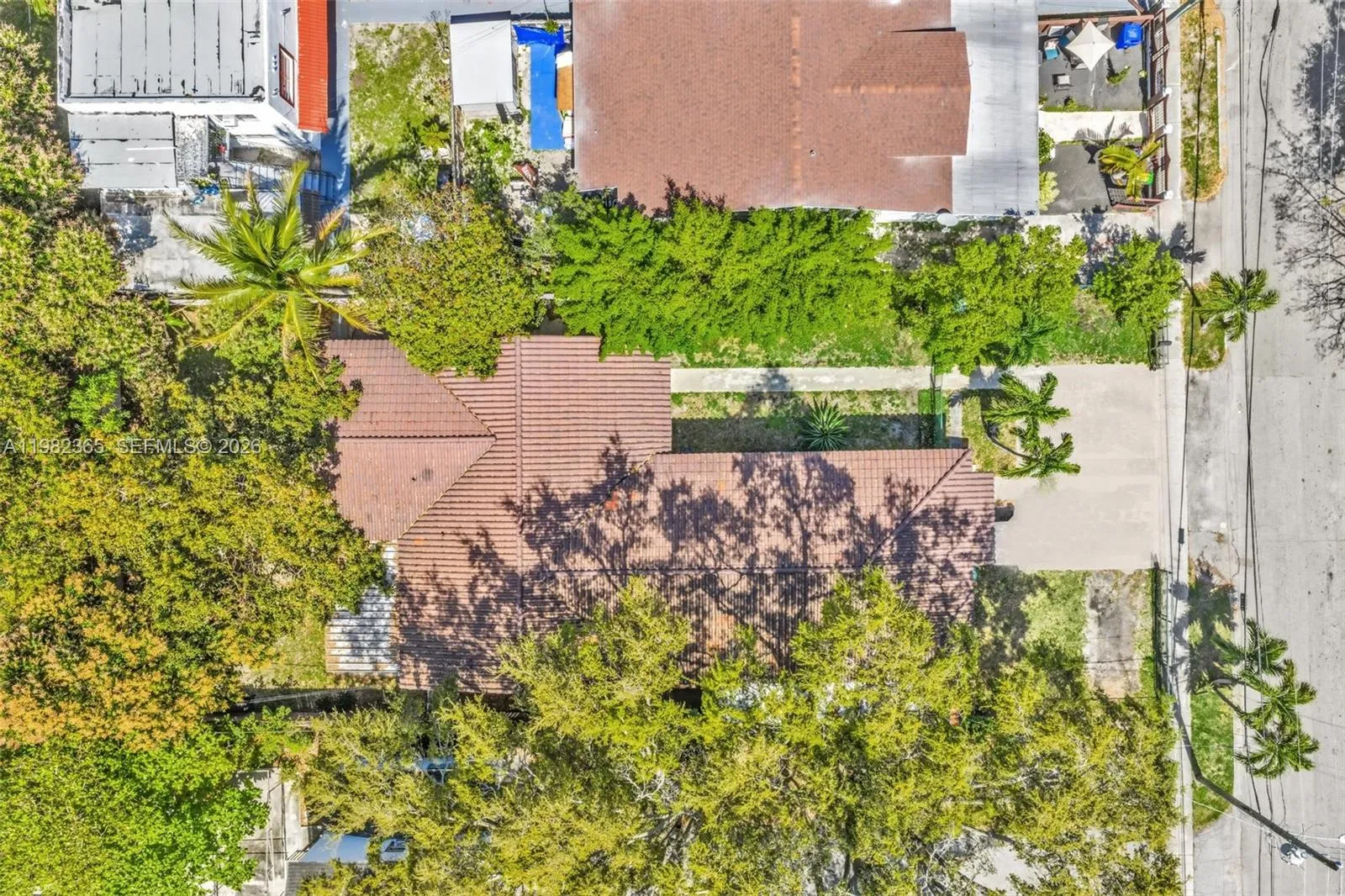 1010 Sw 14th Ave, Miami, Florida 33135, Miami, Florida 33135, ,Residential Income,For Sale,1010 Sw 14th Ave, Miami, Florida 33135,A11982365