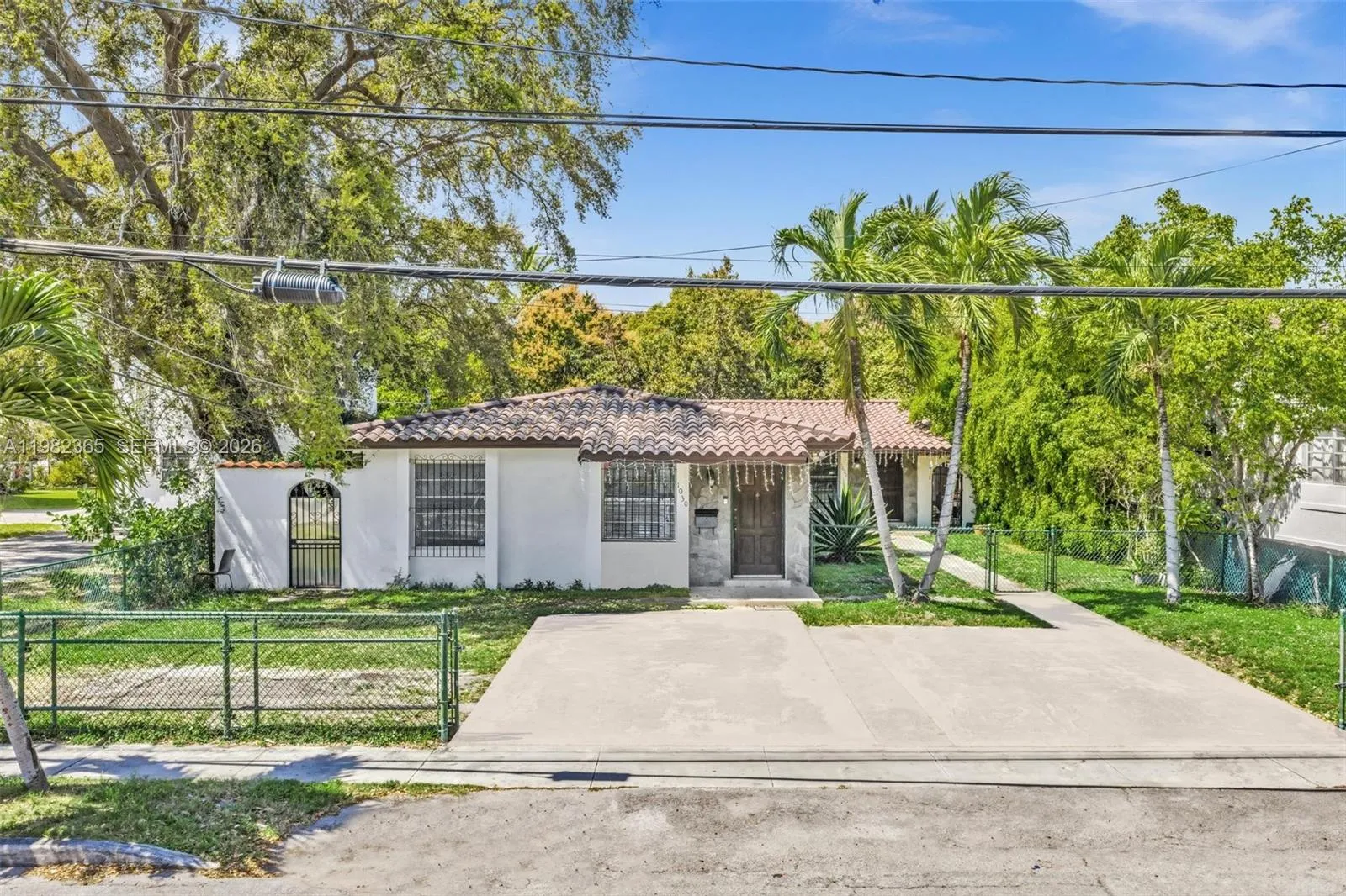 1010 Sw 14th Ave, Miami, Florida 33135, Miami, Florida 33135, ,Residential Income,For Sale,1010 Sw 14th Ave, Miami, Florida 33135,A11982365