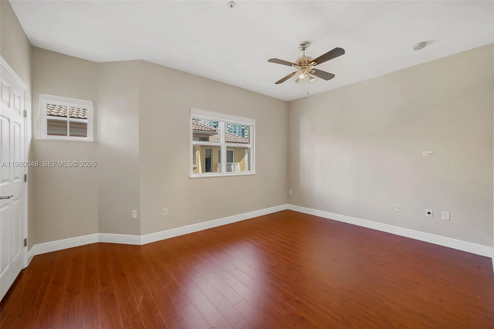 2729 Ne 184th Ln 2729, Aventura, Florida 33160, Aventura, Florida 33160, 2 Bedrooms Bedrooms, ,2 BathroomsBathrooms,Residential Lease,For Rent,2729 Ne 184th Ln 2729, Aventura, Florida 33160,A11980048