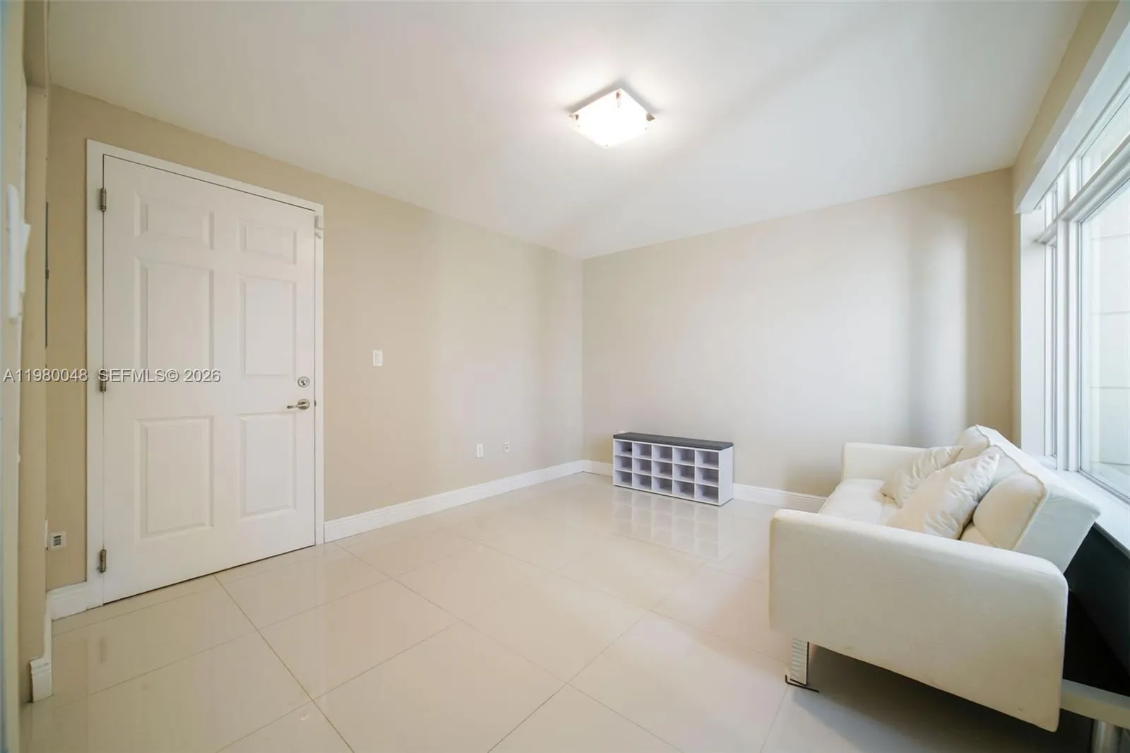 2729 Ne 184th Ln 2729, Aventura, Florida 33160, Aventura, Florida 33160, 2 Bedrooms Bedrooms, ,2 BathroomsBathrooms,Residential Lease,For Rent,2729 Ne 184th Ln 2729, Aventura, Florida 33160,A11980048