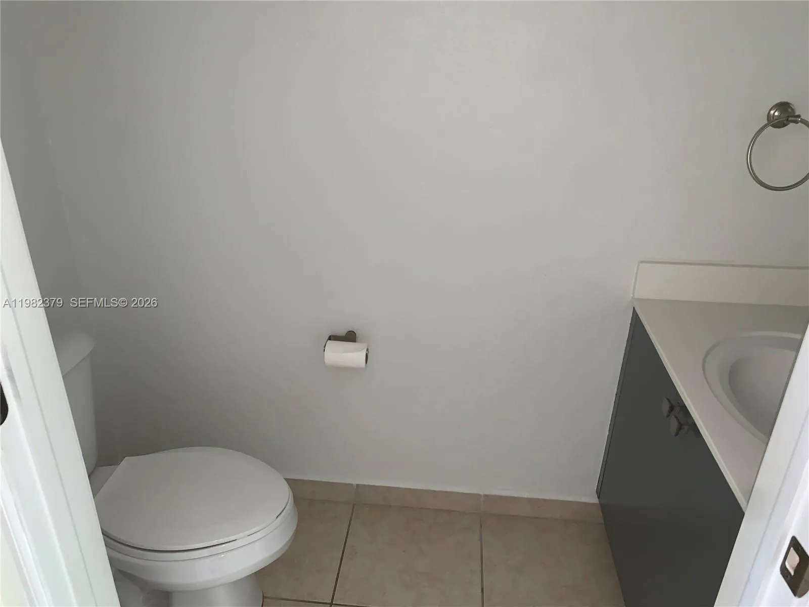 3001 Se 17th Ave 3001, Homestead, Florida 33035, Homestead, Florida 33035, 2 Bedrooms Bedrooms, ,2 BathroomsBathrooms,Residential Lease,For Rent,3001 Se 17th Ave 3001, Homestead, Florida 33035,A11982379