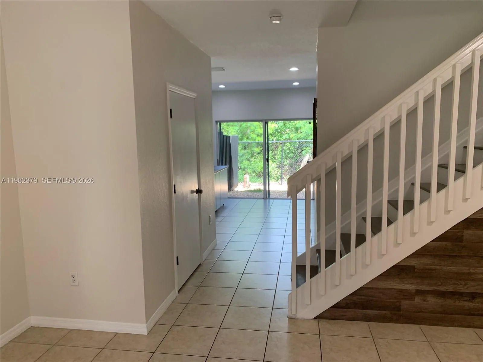 3001 Se 17th Ave 3001, Homestead, Florida 33035, Homestead, Florida 33035, 2 Bedrooms Bedrooms, ,2 BathroomsBathrooms,Residential Lease,For Rent,3001 Se 17th Ave 3001, Homestead, Florida 33035,A11982379