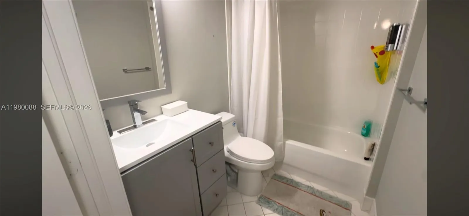 2nd Bathroom