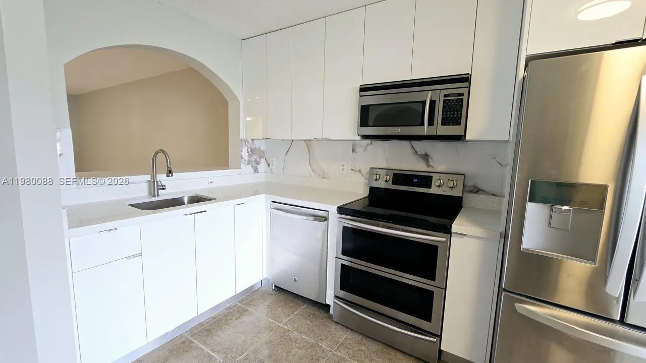 2920 Se 13th Ave 103-51, Homestead, Florida 33035, Homestead, Florida 33035, 2 Bedrooms Bedrooms, ,2 BathroomsBathrooms,Residential Lease,For Rent,2920 Se 13th Ave 103-51, Homestead, Florida 33035,A11980088