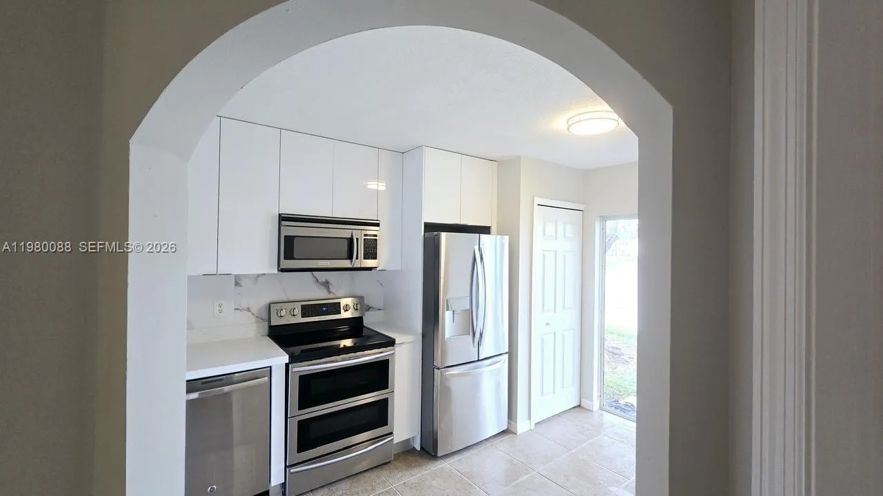 2920 Se 13th Ave 103-51, Homestead, Florida 33035, Homestead, Florida 33035, 2 Bedrooms Bedrooms, ,2 BathroomsBathrooms,Residential Lease,For Rent,2920 Se 13th Ave 103-51, Homestead, Florida 33035,A11980088