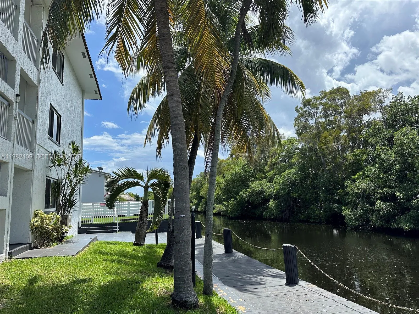 1400 Ne 56th St 109, Fort Lauderdale, Florida 3333, Fort Lauderdale, Florida 33334, 1 Bedroom Bedrooms, ,1 BathroomBathrooms,Residential Lease,For Rent,1400 Ne 56th St 109, Fort Lauderdale, Florida 3333,A11982409
