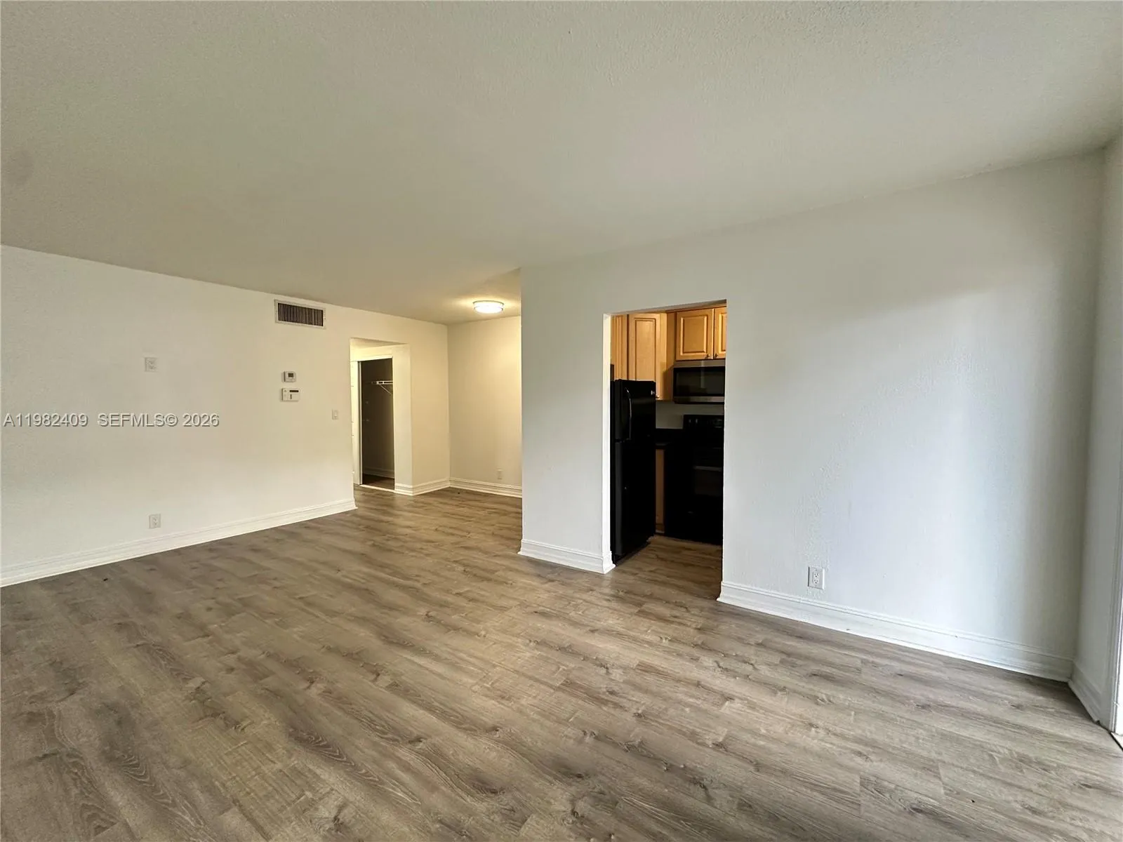 1400 Ne 56th St 109, Fort Lauderdale, Florida 3333, Fort Lauderdale, Florida 33334, 1 Bedroom Bedrooms, ,1 BathroomBathrooms,Residential Lease,For Rent,1400 Ne 56th St 109, Fort Lauderdale, Florida 3333,A11982409