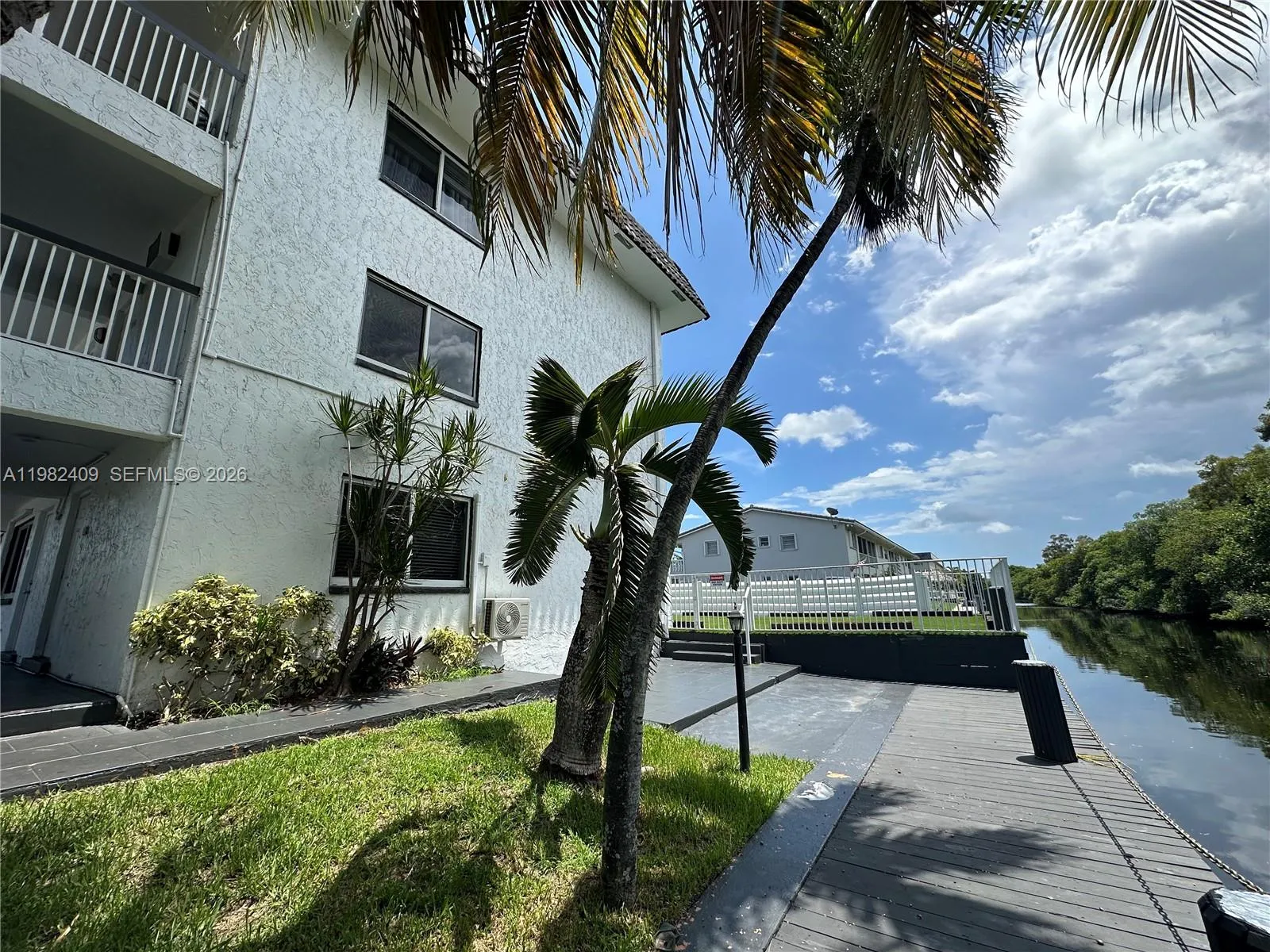 1400 Ne 56th St 109, Fort Lauderdale, Florida 3333, Fort Lauderdale, Florida 33334, 1 Bedroom Bedrooms, ,1 BathroomBathrooms,Residential Lease,For Rent,1400 Ne 56th St 109, Fort Lauderdale, Florida 3333,A11982409