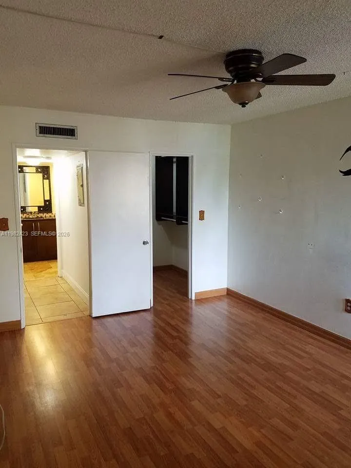 9682 Fontainebleau Blvd 202, Miami, Florida 33172, Miami, Florida 33172, 1 Bedroom Bedrooms, ,1 BathroomBathrooms,Residential,For Sale,9682 Fontainebleau Blvd 202, Miami, Florida 33172,A11982423